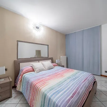 Appartement 10 Min - Terrace With View - Wifi Olginate
