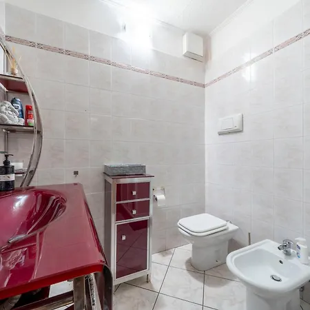 Apartment 10 Min - Terrace With View - Wifi *